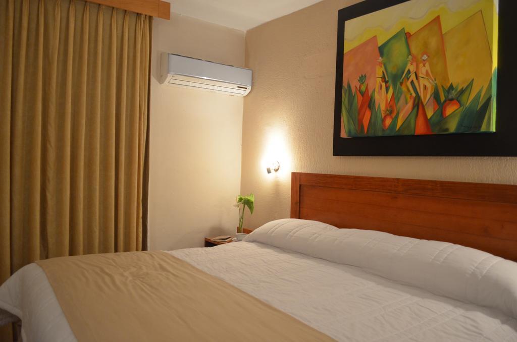 Hotel Meson De La Chinantla Tuxtepec Eksteriør billede