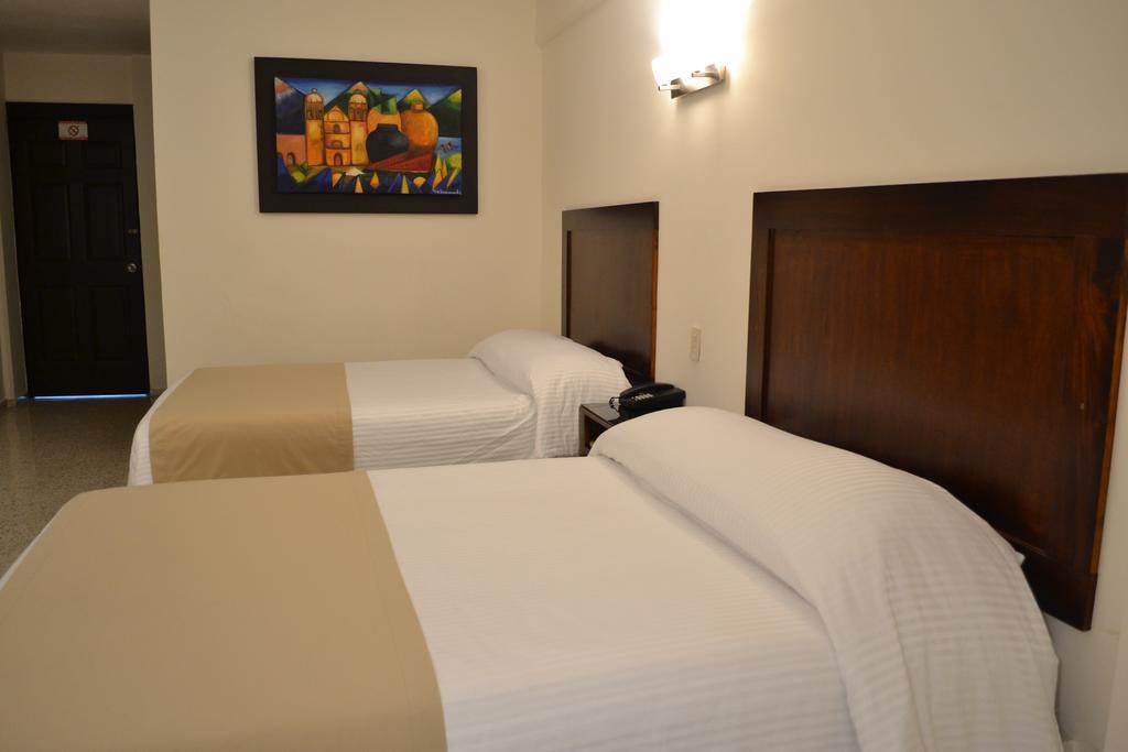 Hotel Meson De La Chinantla Tuxtepec Eksteriør billede